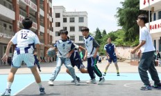 开云官网:这所乡村小学，10年打坏1000多个篮球——中小学“以体育人”成效观察之二